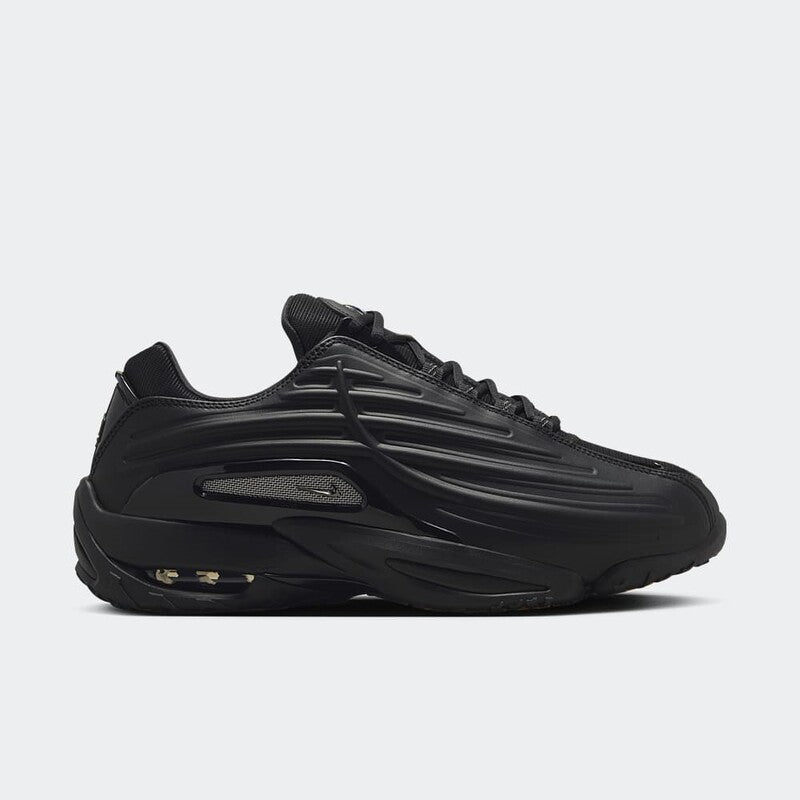 "Hot Step" Sneaker